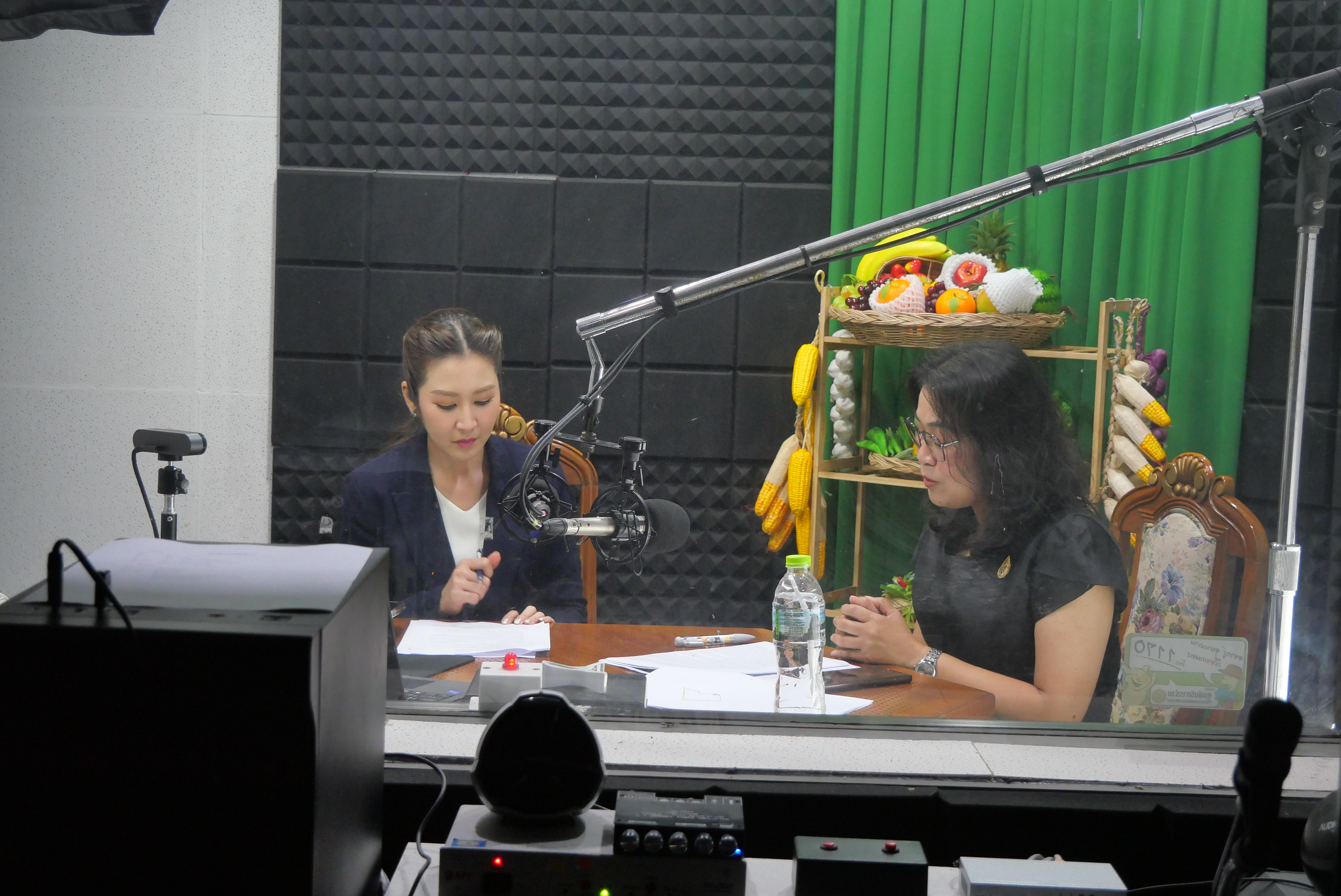 title - ส.ป.ก. ร่วมรายการ คลับเกษตร (อยากรู้ ต้องได้รู้) ซีซั่น 2 ทางสถานีวิทยุกระจายเสียงเพื่อการเกษตร AM 1386 kHz 